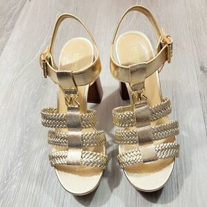Michael Kors Women’s Platform Sandal ✨brand new✨ No box
